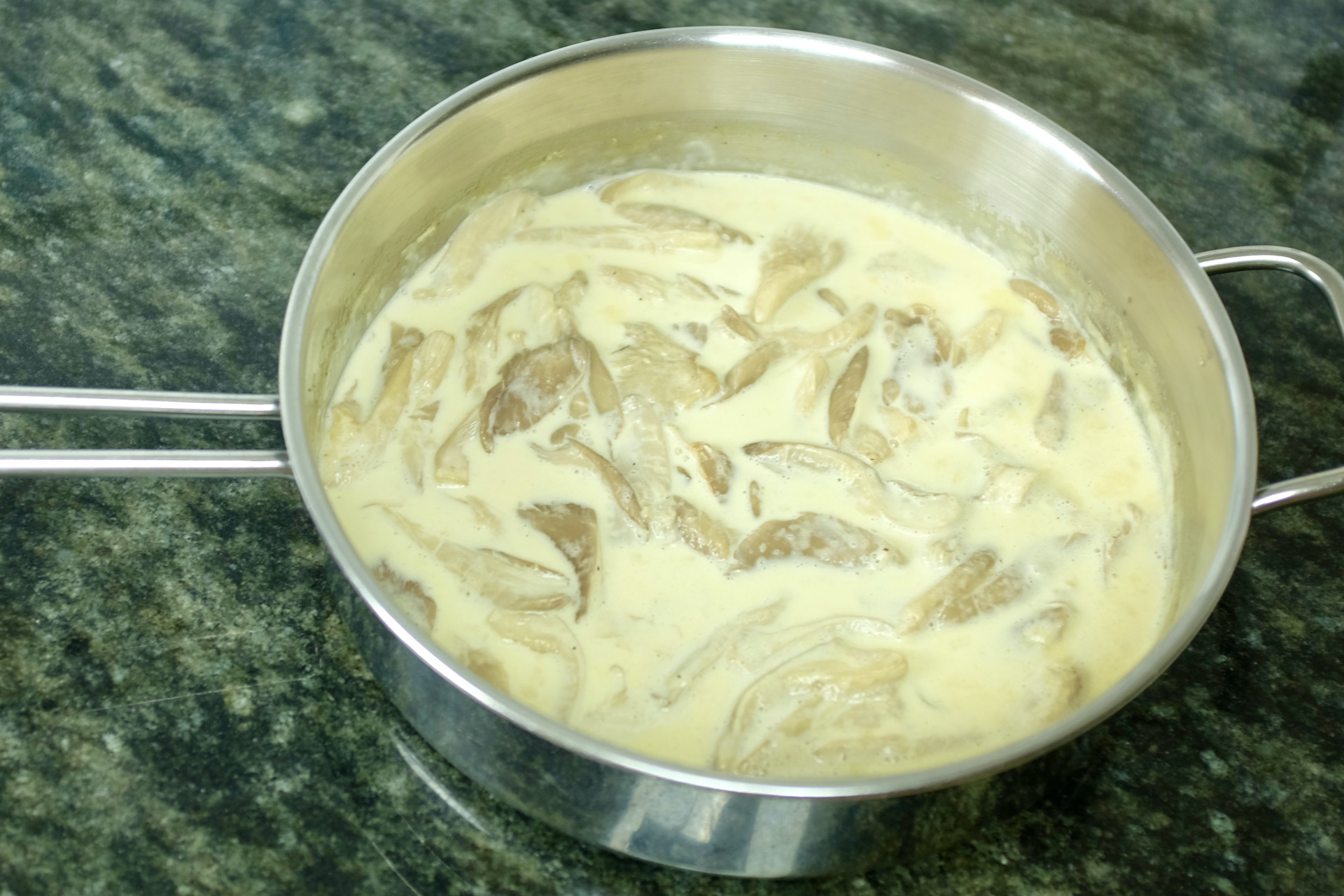 oyster mushroom cream sauce