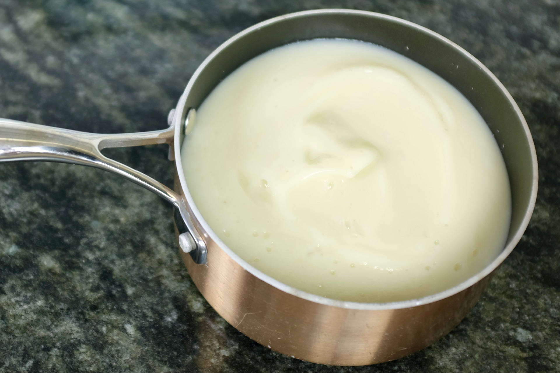 extra creamy cauliflower purée